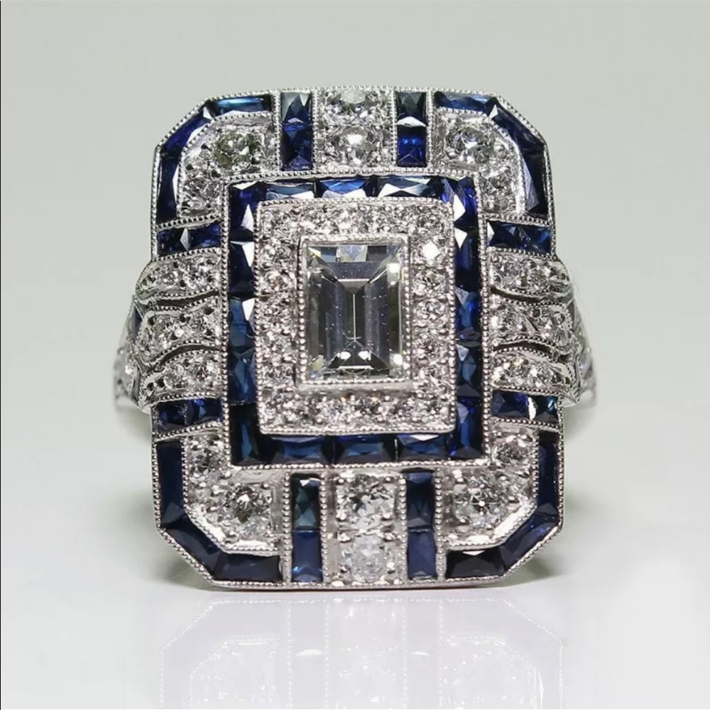 New Women’s 925 Silver Emerald Cut Sapphire Ring